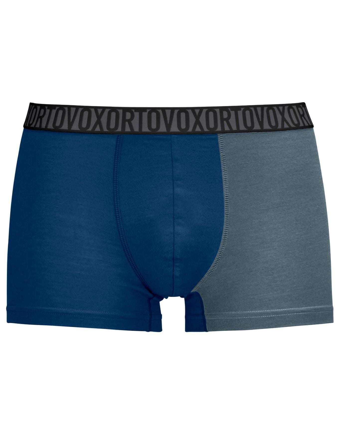 150 Essential Trunks M