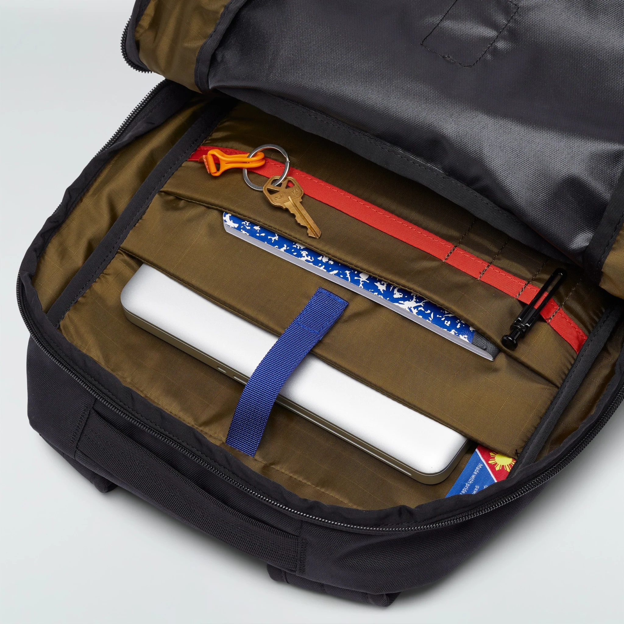 Chiquillo 26L Backpack (Cada Dia) - Image 5