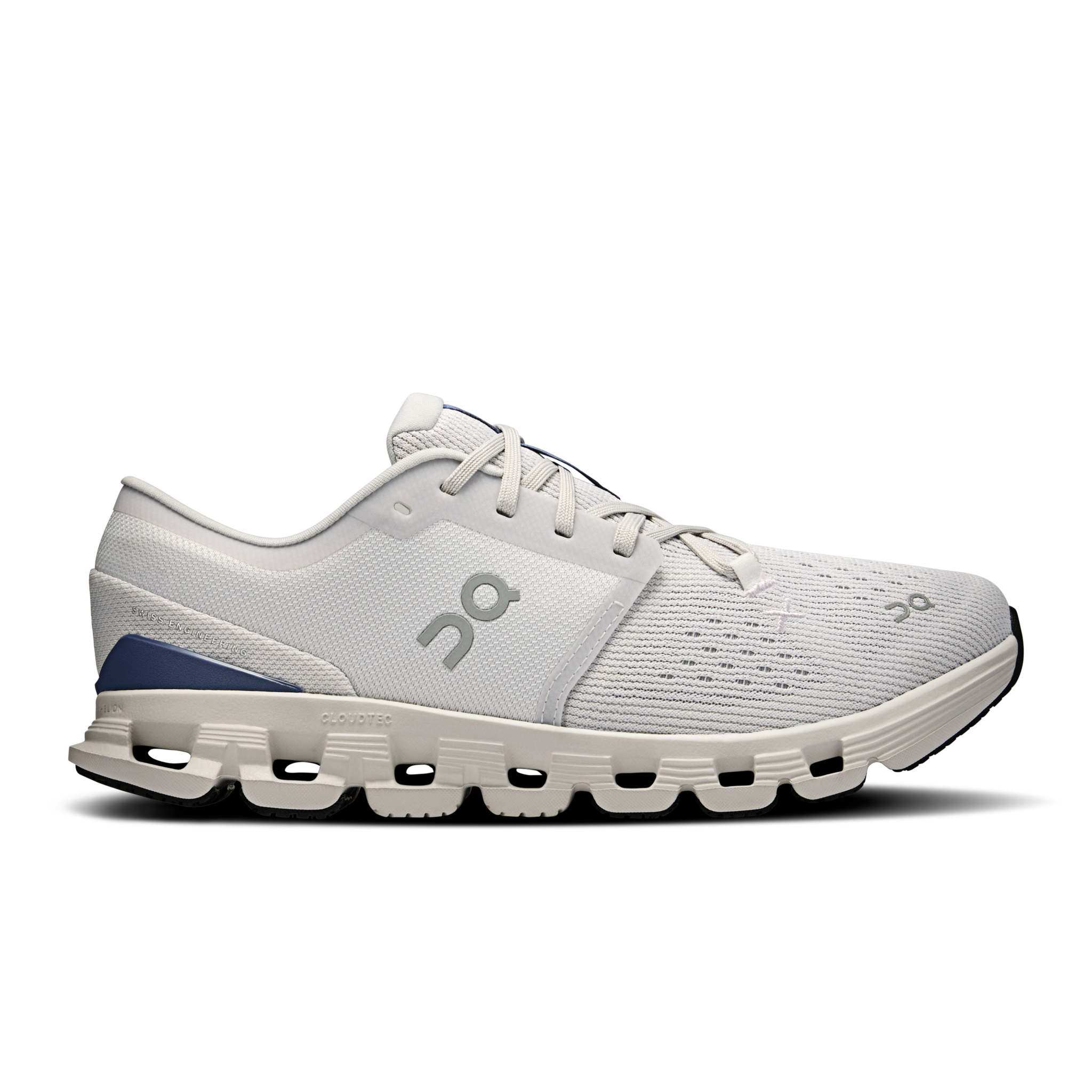 Cloud X 4 W