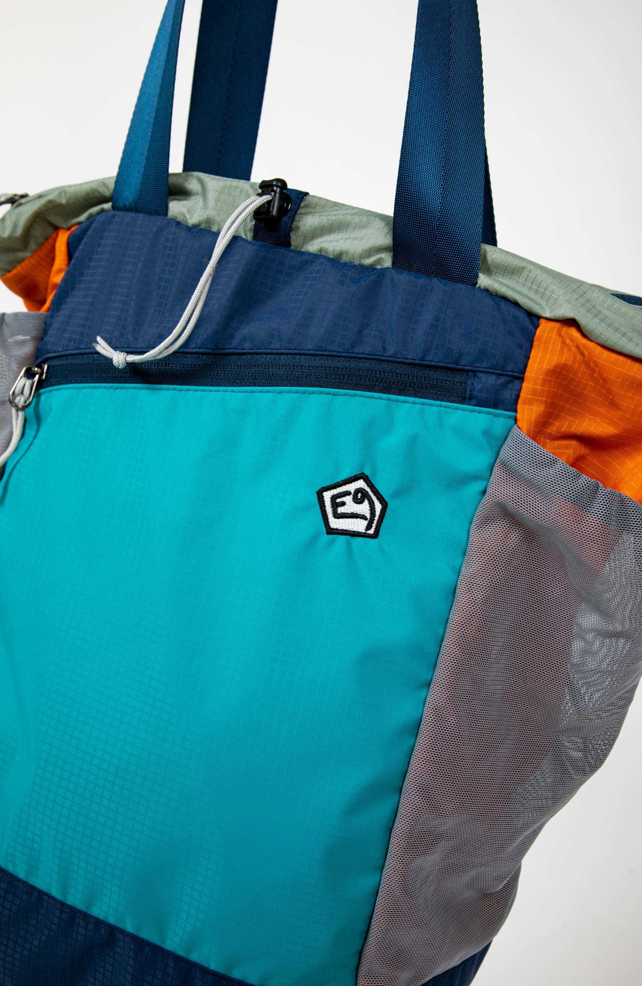 E9 Bagpack - Image 11