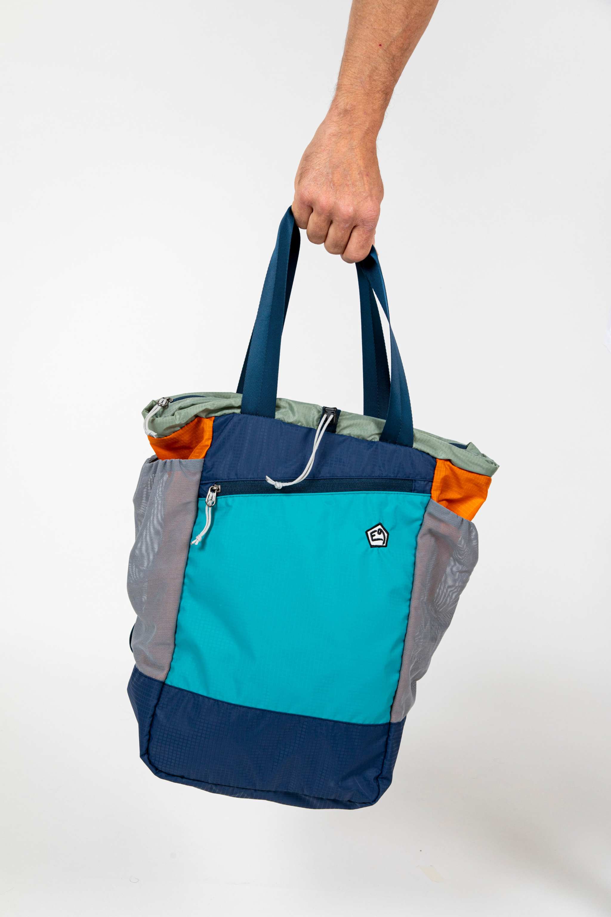 E9 Bagpack - Image 15