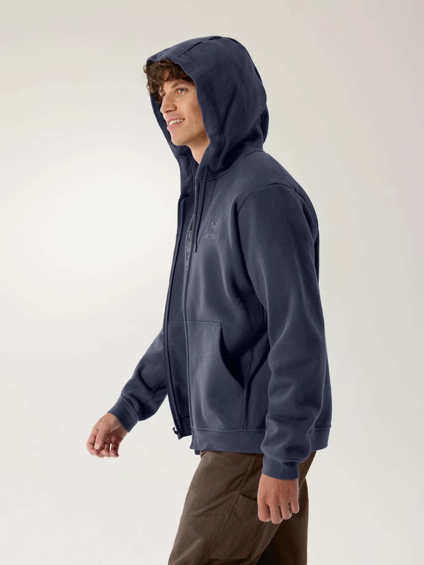 Emblem Fleece Full-Zip Hoody M - Image 11