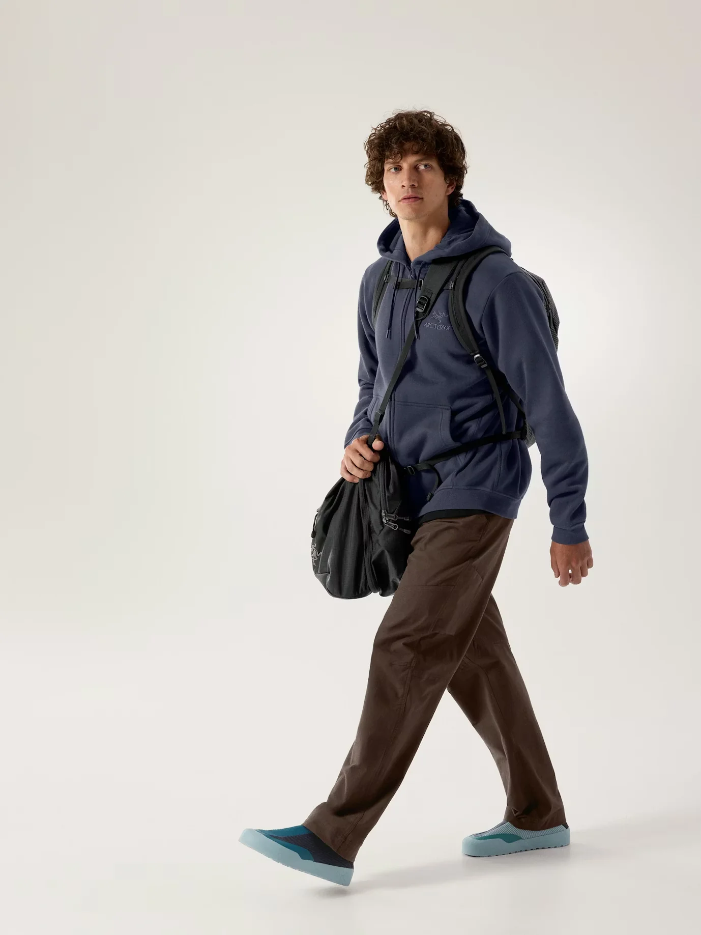 Emblem Fleece Full-Zip Hoody M - Image 17