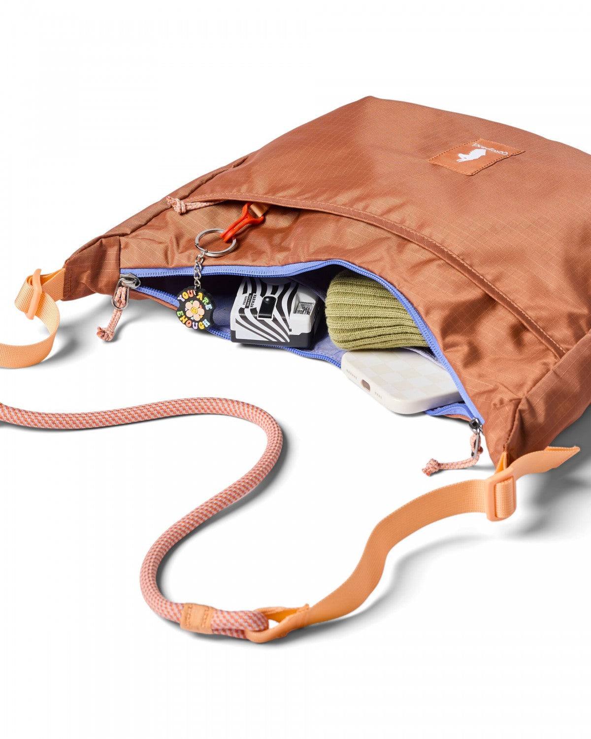 Trozo 8L Shoulder Bag - Image 26