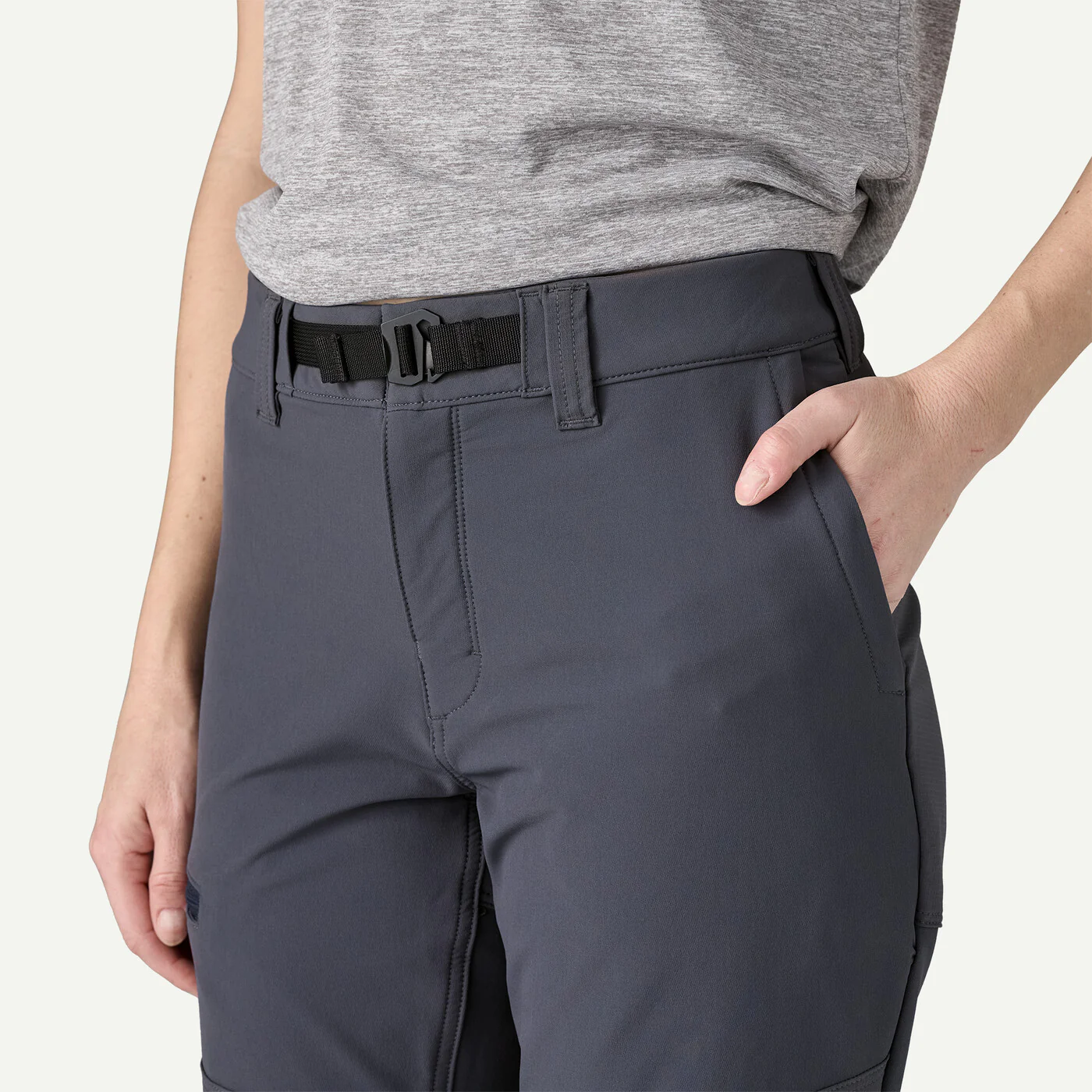 W's Terravia Peak Pants (Reg) - Image 7