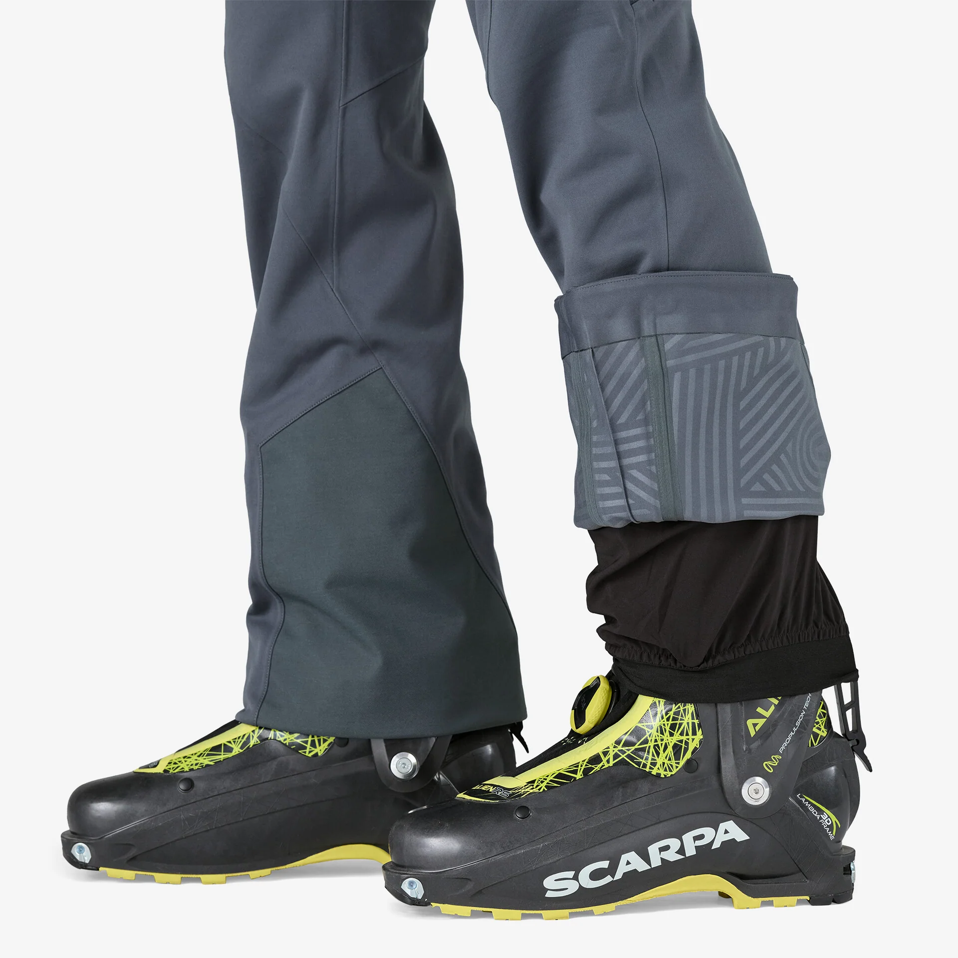 W's Upstride Pants - Image 7