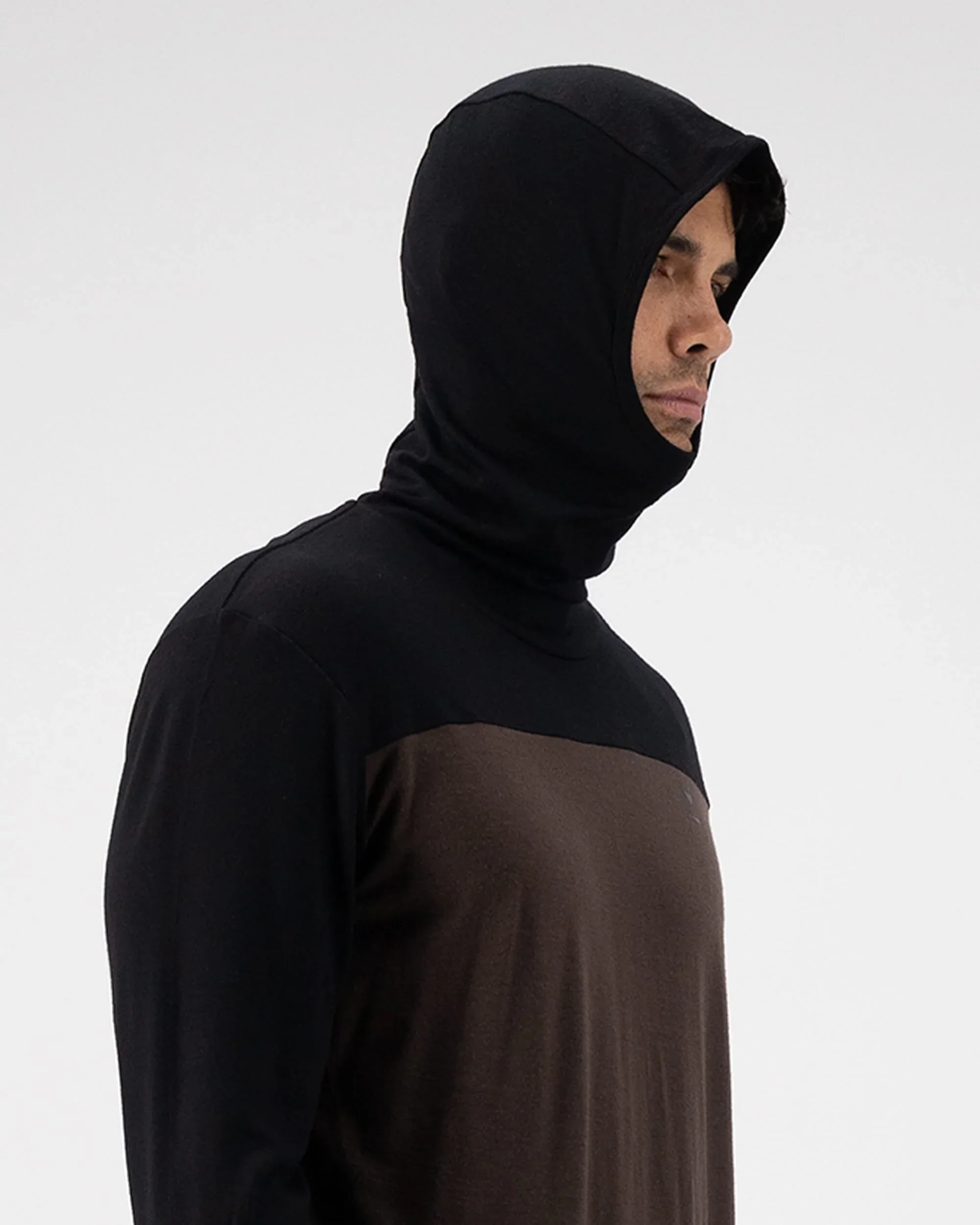 Yotei Powder Hood LS M - Image 4